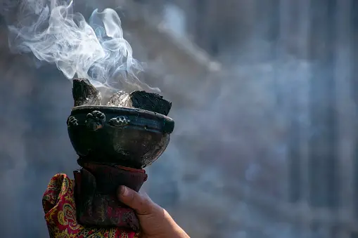 This Frankincense Service, Favour And Luck Awaits you at the Door! 1