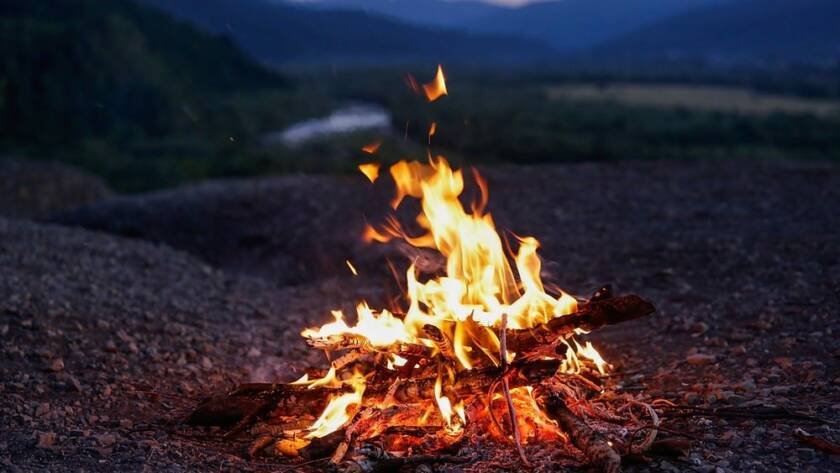 40 POWERFUL DECLARATIONS TO DESTROY EVERY WORK OF DARKNESS OVER YOUR LIFE 1